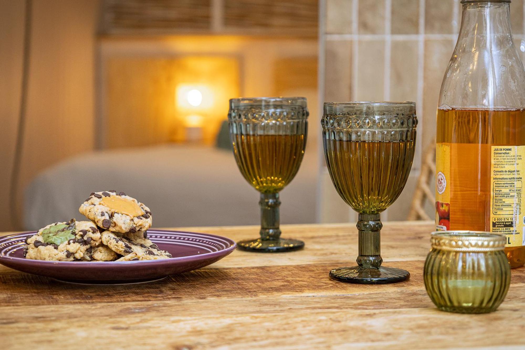 Love Room Suite Bali - Auray En Bretagne Brech Ngoại thất bức ảnh